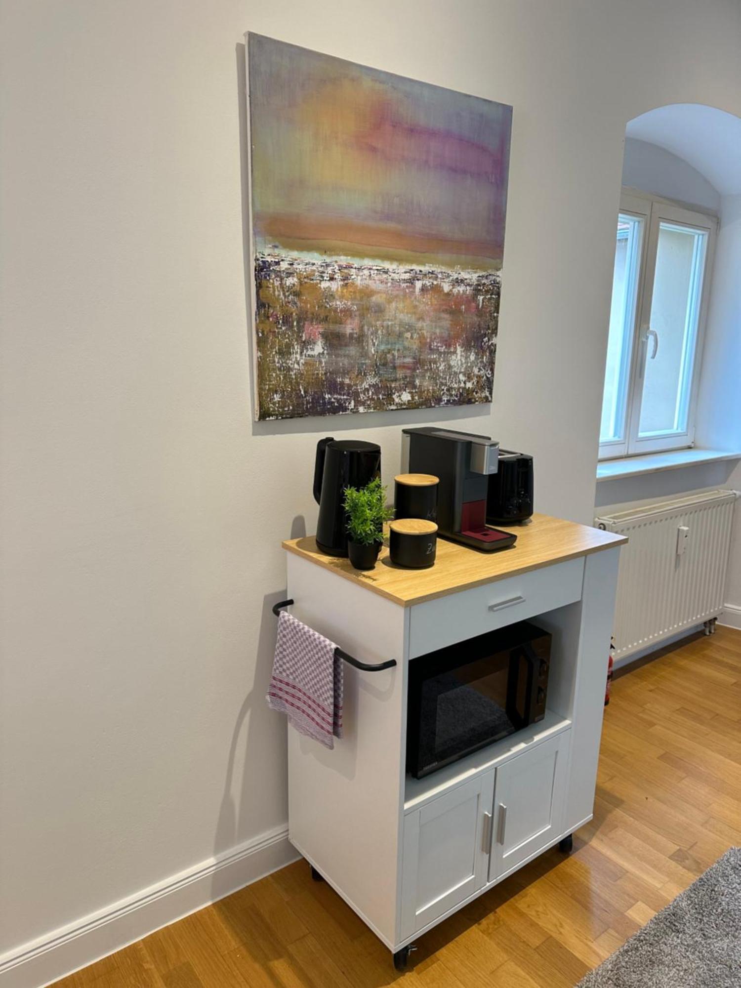 Bella Casa - Business&Family, 100M Zum Konzerteingang Schloss, Parkplatz, Smarttv, Netflix, Waschmaschine, 24H Checkin, 36Qm, Ap 12 Ludwigsburg Eksteriør billede