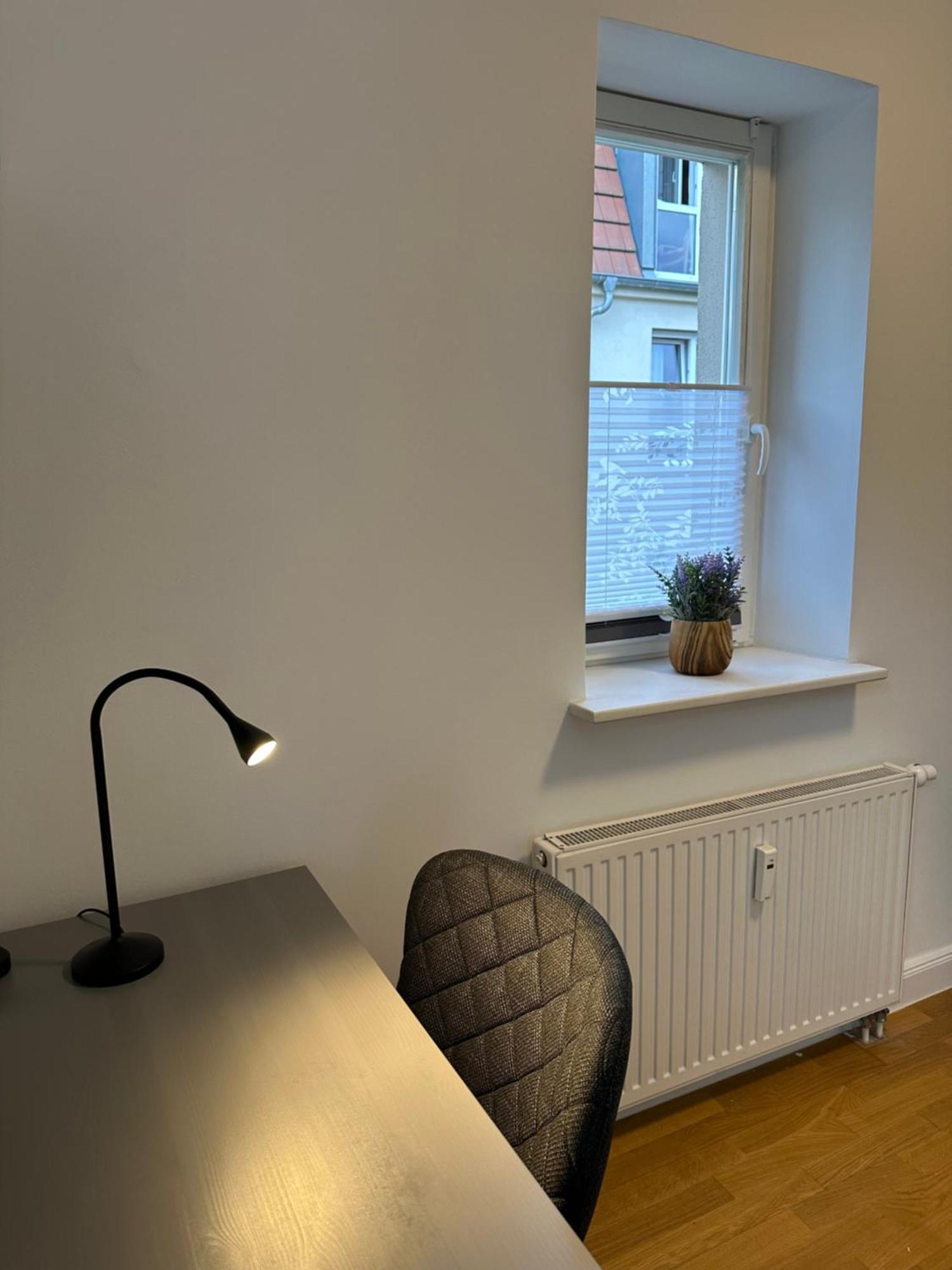 Bella Casa - Business&Family, 100M Zum Konzerteingang Schloss, Parkplatz, Smarttv, Netflix, Waschmaschine, 24H Checkin, 36Qm, Ap 12 Ludwigsburg Eksteriør billede